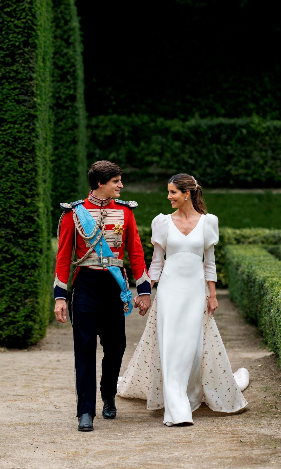 Carlos Fitz James y Belen Corsini en su boda