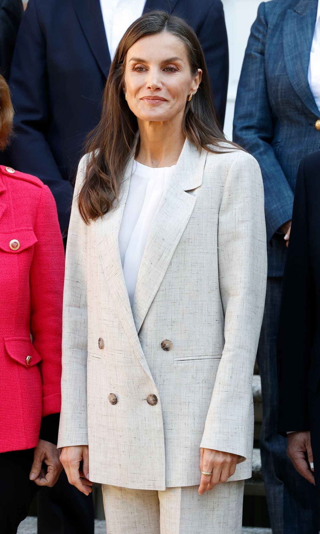 El traje de lino de la reina Letizia
