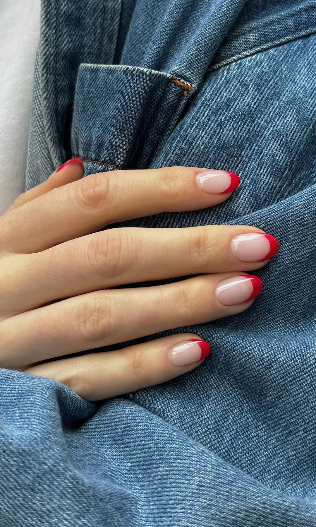 Manicura francesa roja