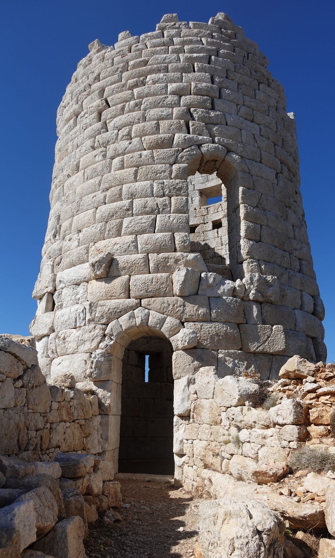 Torre de Drakano, Isla de Icaria, Grecia