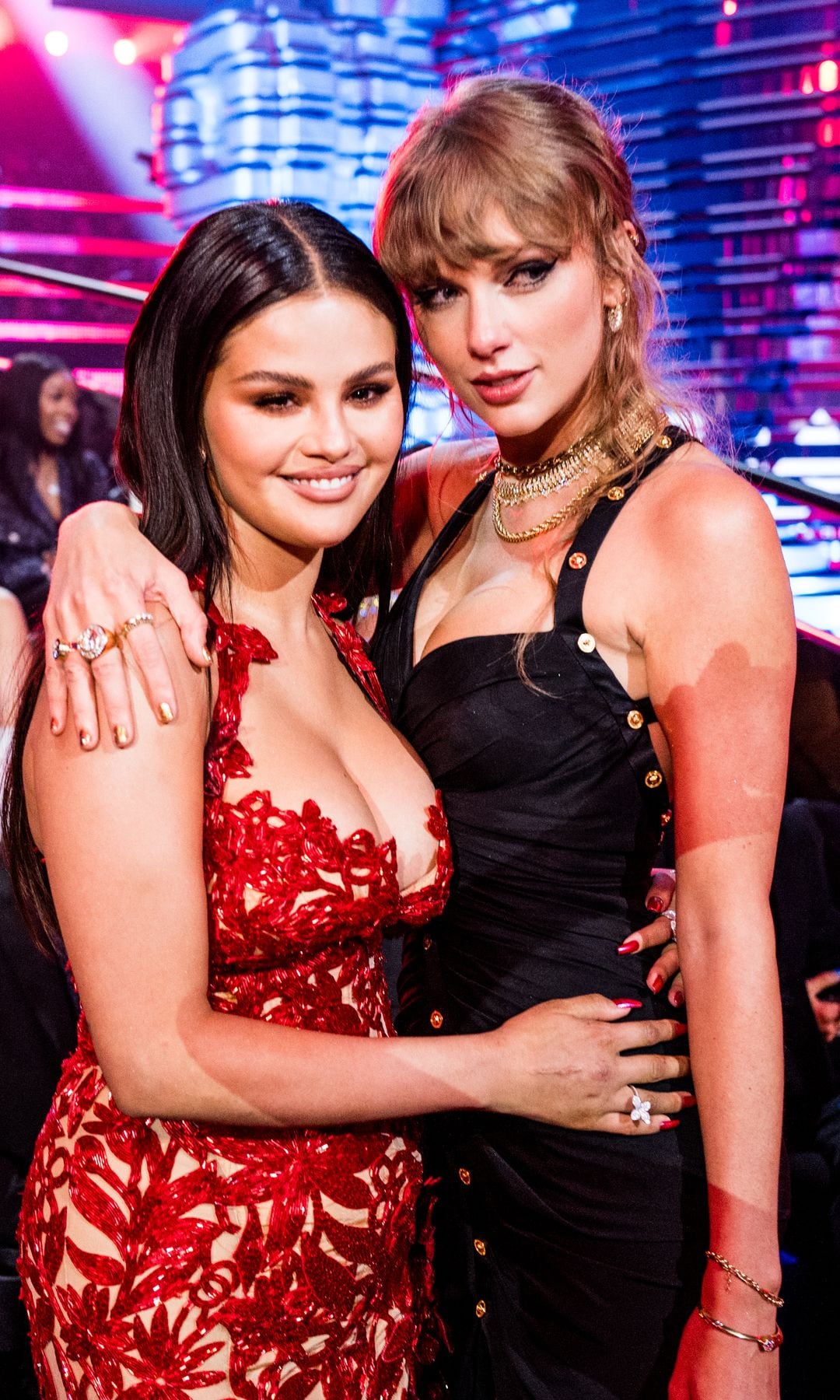 Selena Gómez: "Lo mejor que Taylor Swift y yo sacamos de nuestra relación con los Jonas Brothers fue la una a la otra"