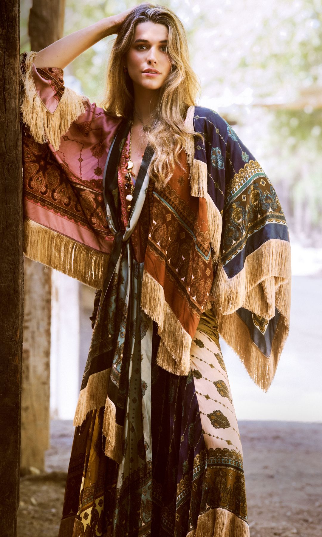 Consuelo, la hija de Coco Charloux, posa con vestido de Zimmermann
