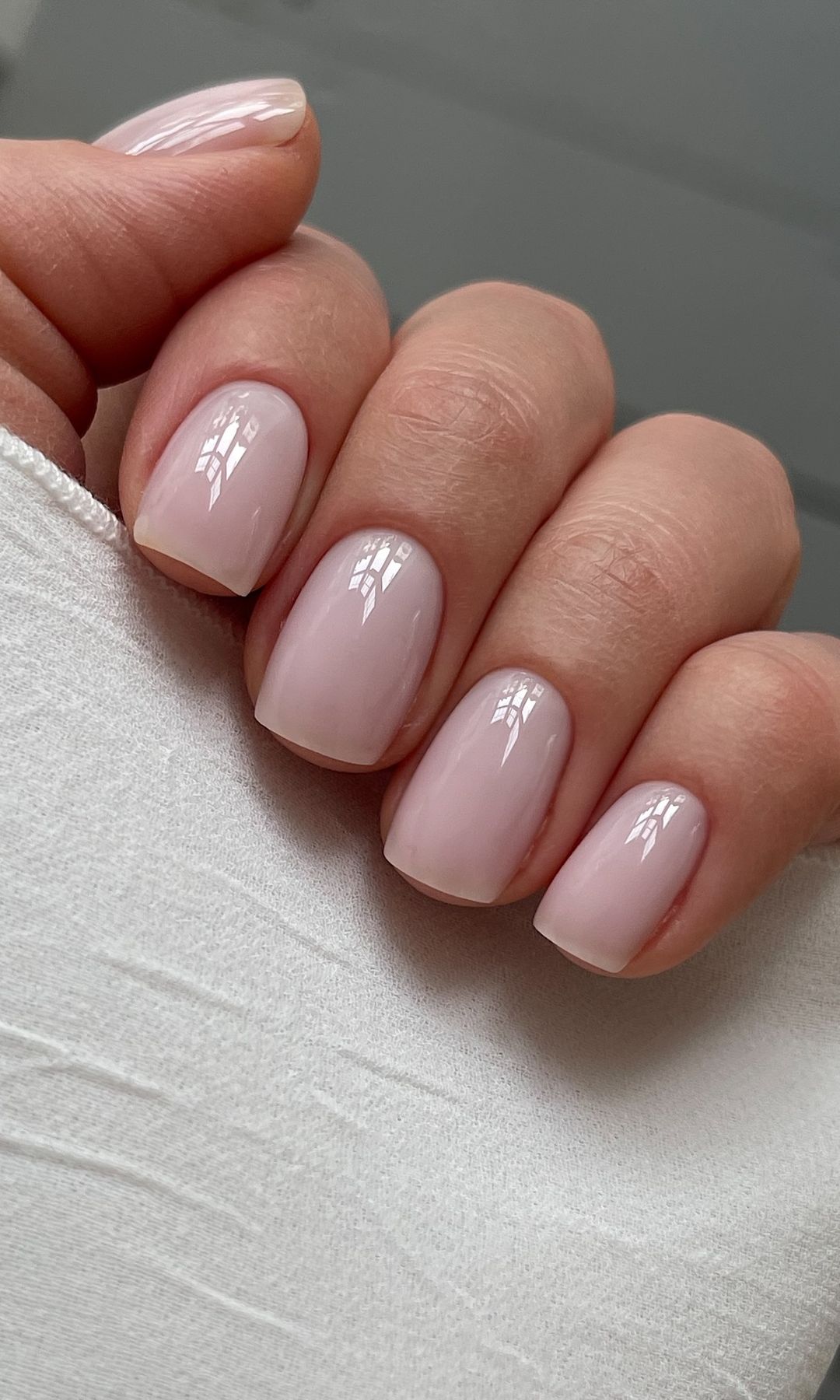 Manicura color natural japonesa