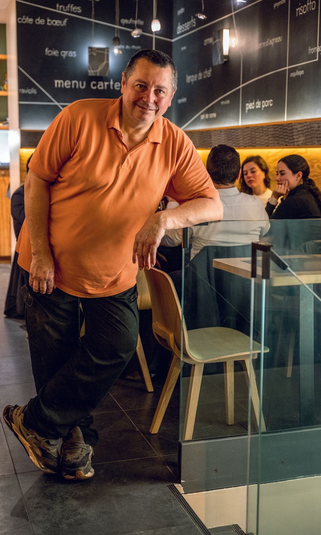 El chef Laurent Zezoni ofrece en el restaurante L'Ardoise cocina francesa con producto local.