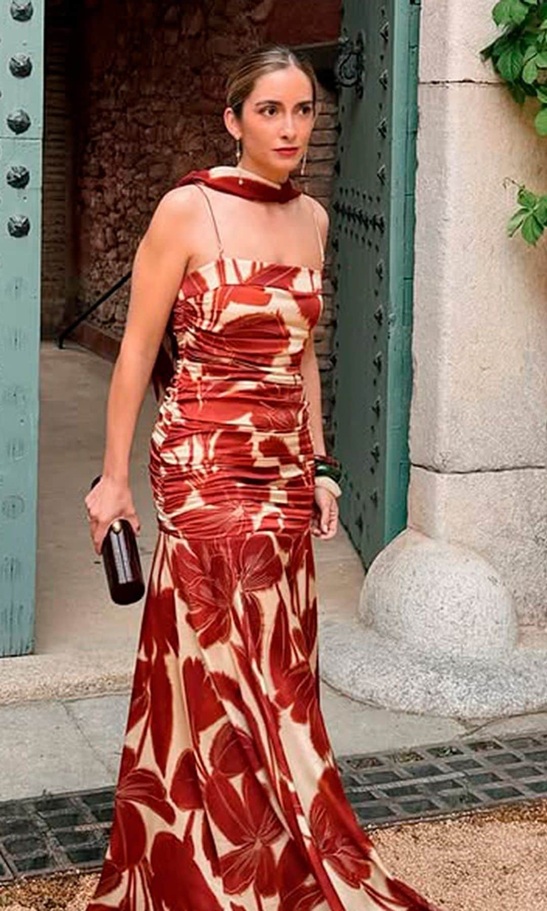 5 invitadas españolas que este fin de semana nos han convencido de llevar vestido estampado