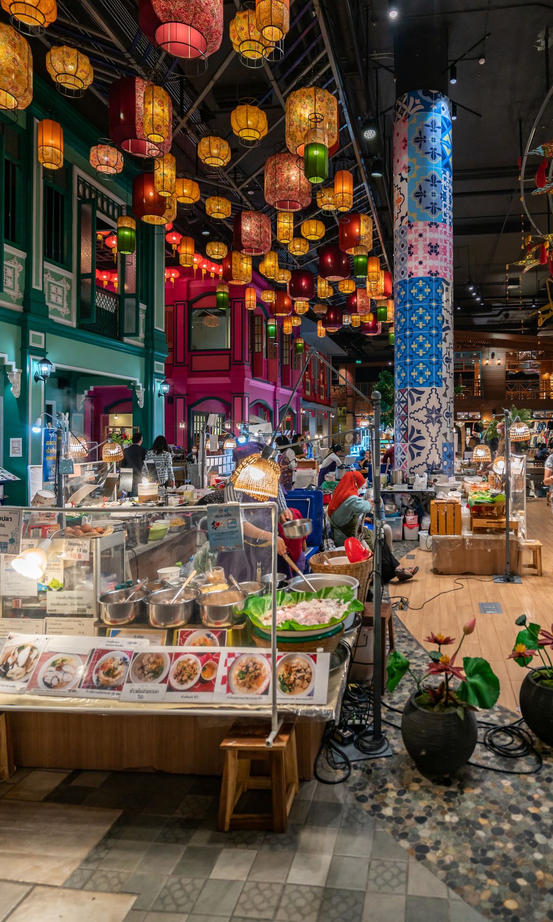 Mercado gastronómico en Bangkok, Tailandia
