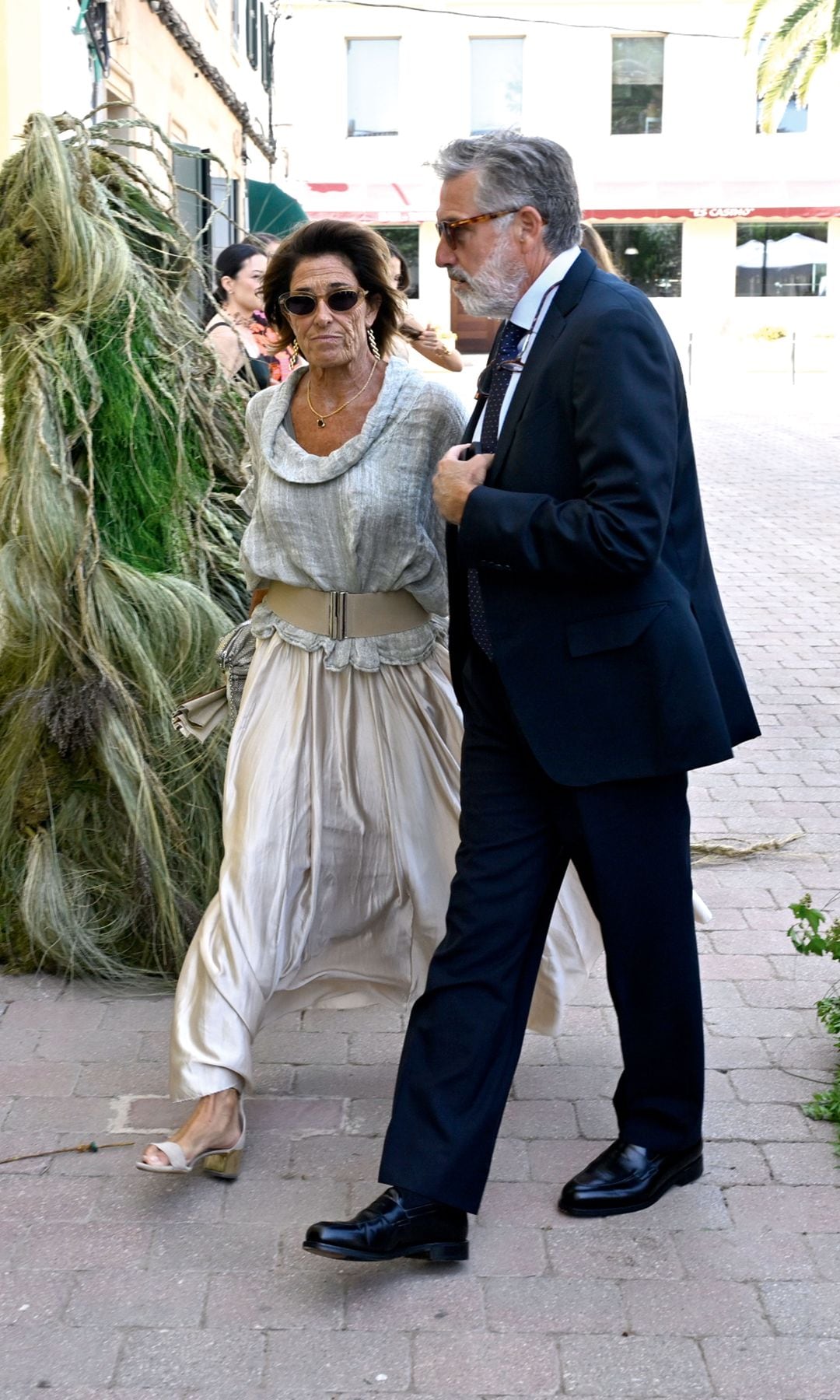 Emilio Aragón con su mujer, Aruca Fernández-Vega