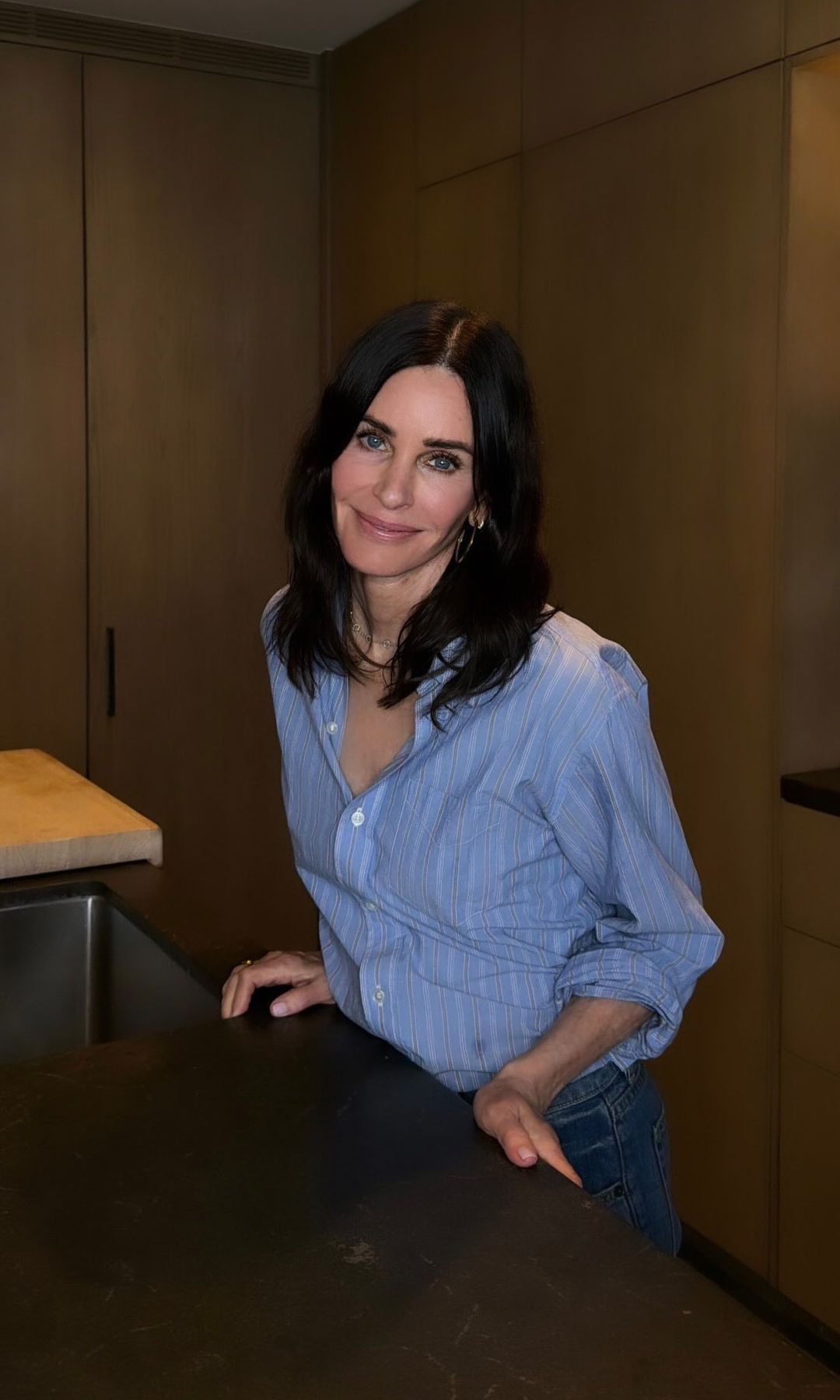 Courtney Cox en su cocina