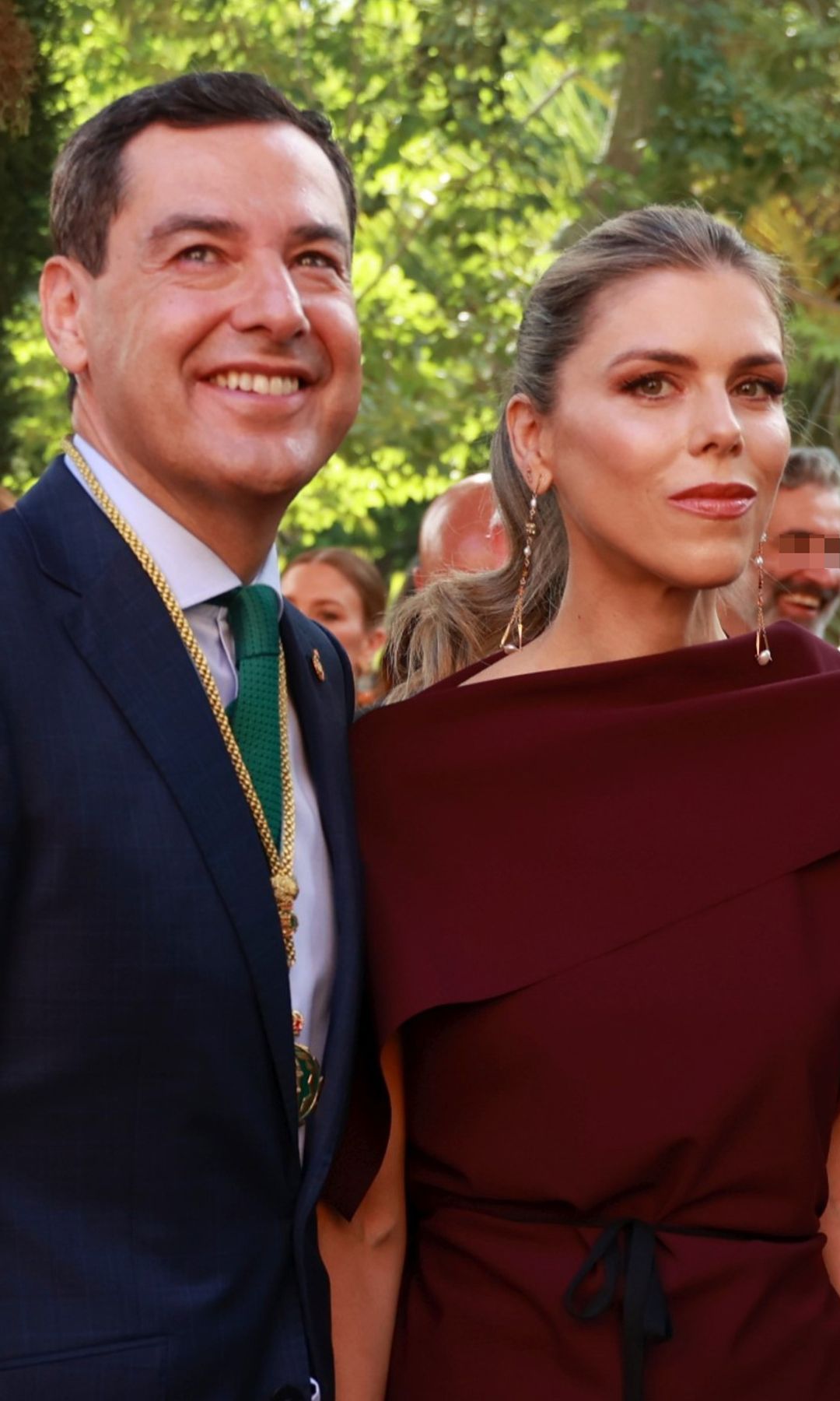 Manuela Villena vuelve a ser la más elegante y reivindica la moda andaluza en su última aparición pública