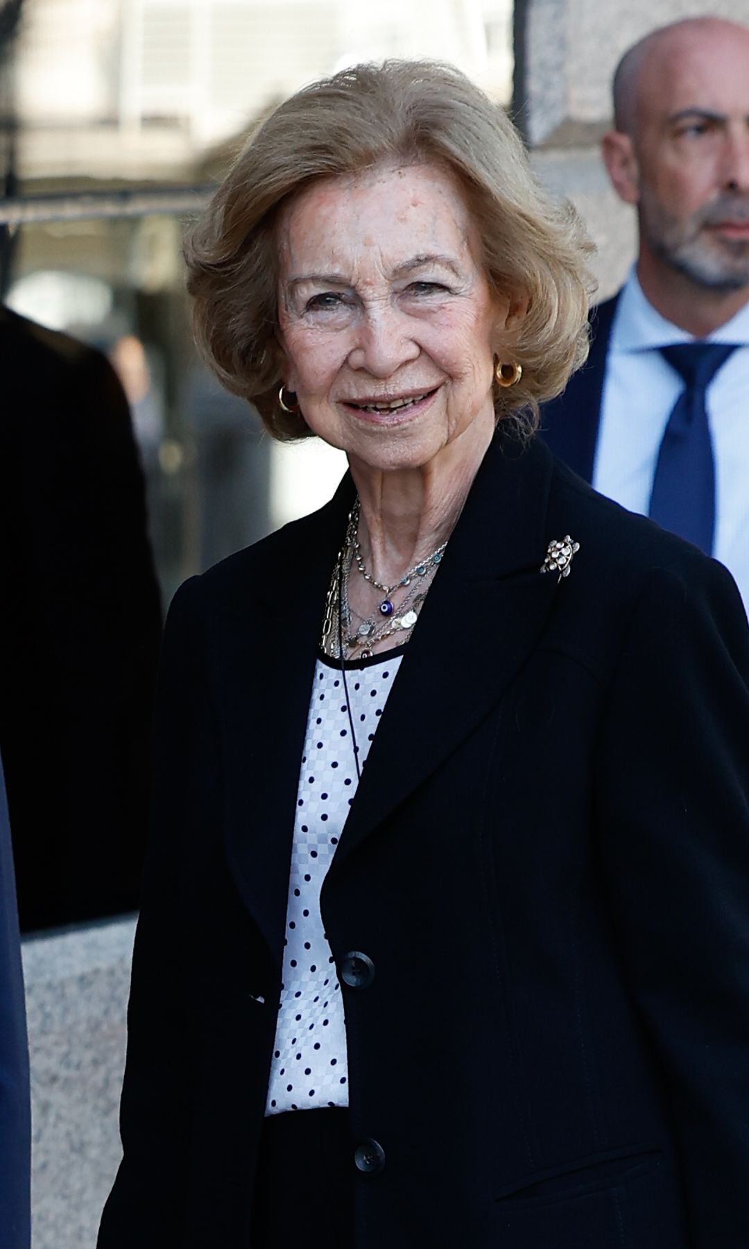 Doña Sofía, con el broche en forma de tortuga que prácticamente no se ha quitado desde que murió su hermana, la princesa Irene 