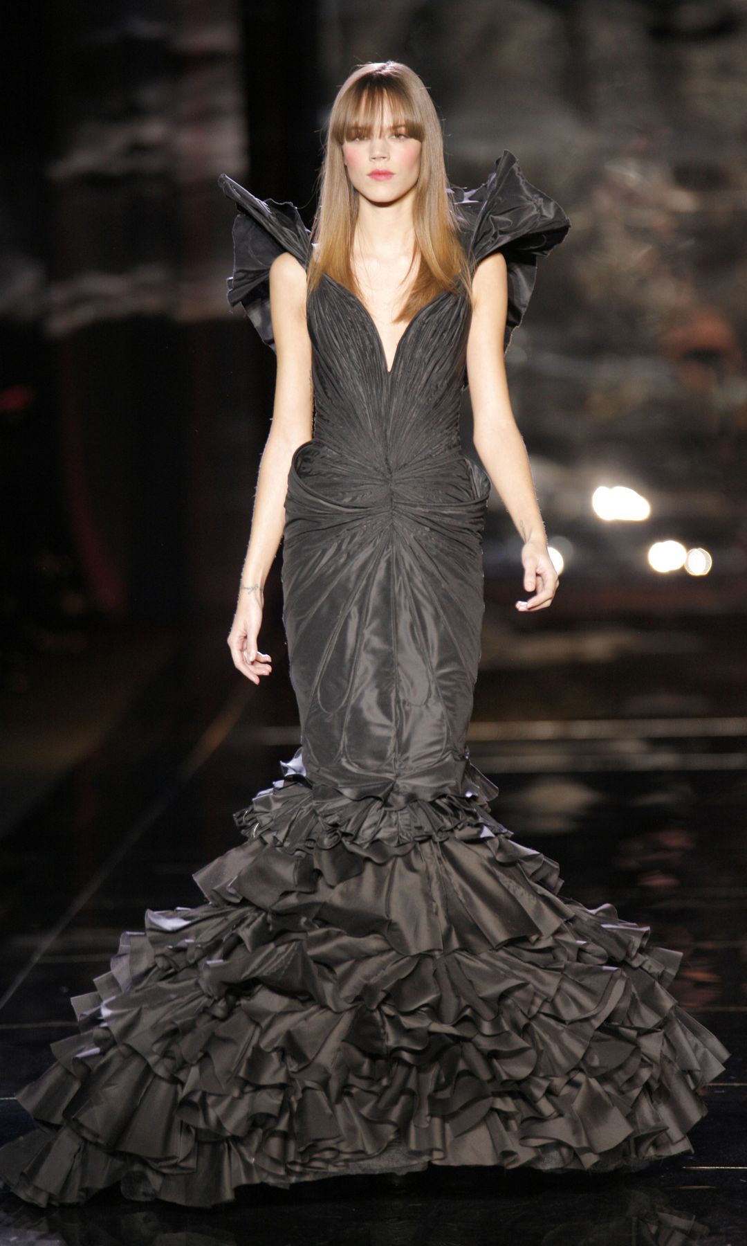 El diseño de Zac Posen que en un principio iba a ser el vestido de novia de Carrie Bradhsaw