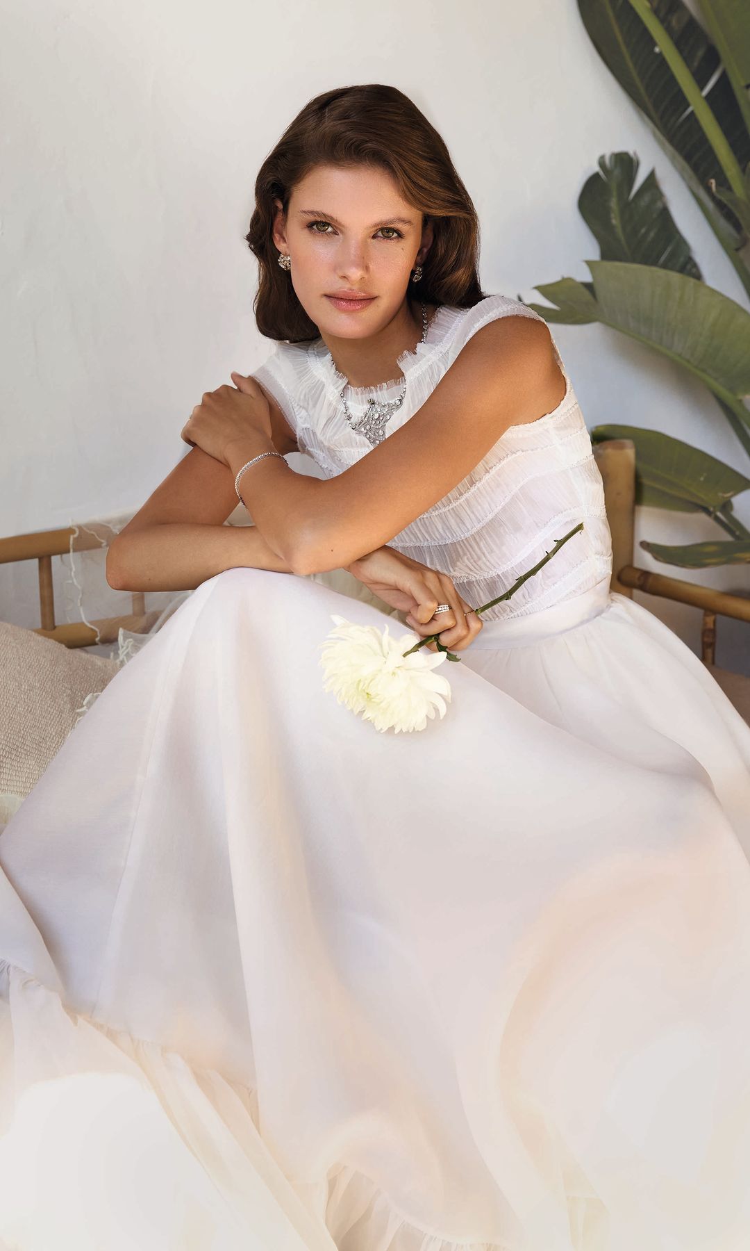 HOLA NOVIAS 2025 PRODU EU