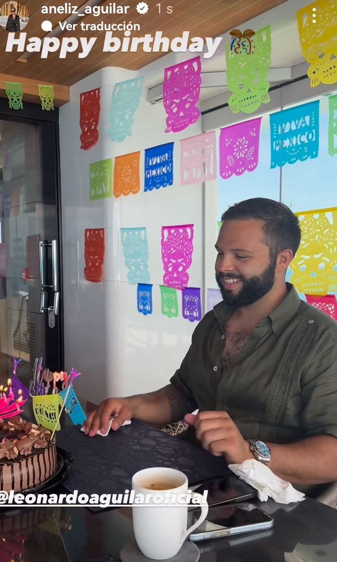Leonardo Aguilar celebró con sus seres queridos