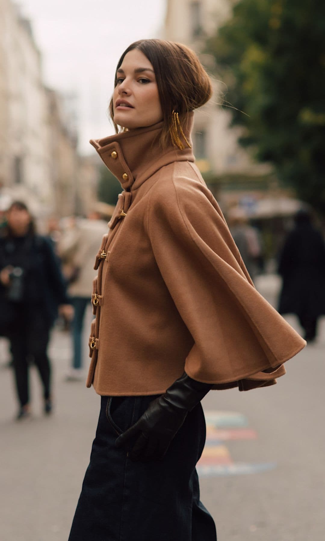 Agenda de novedades: exposiciones de moda, lujo español y nuevas aperturas