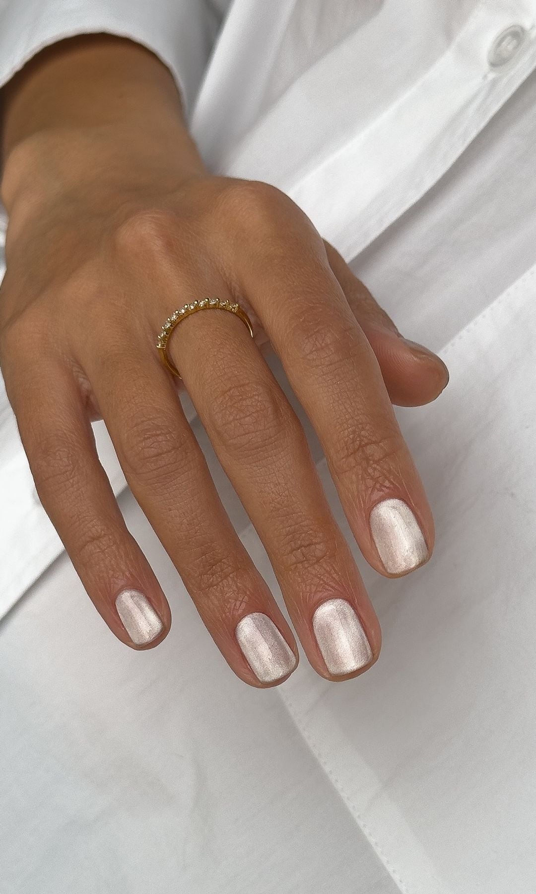Manicura efecto perla