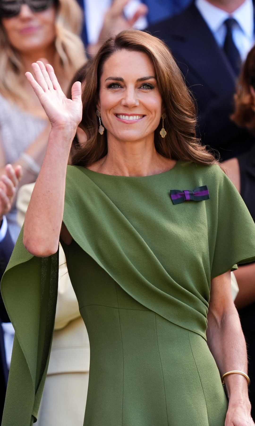 Los príncipes de Gales, junto a sus hijos mayores, presiden la final de Wimbledon con un pequeño gran ausente y un look que causa furor