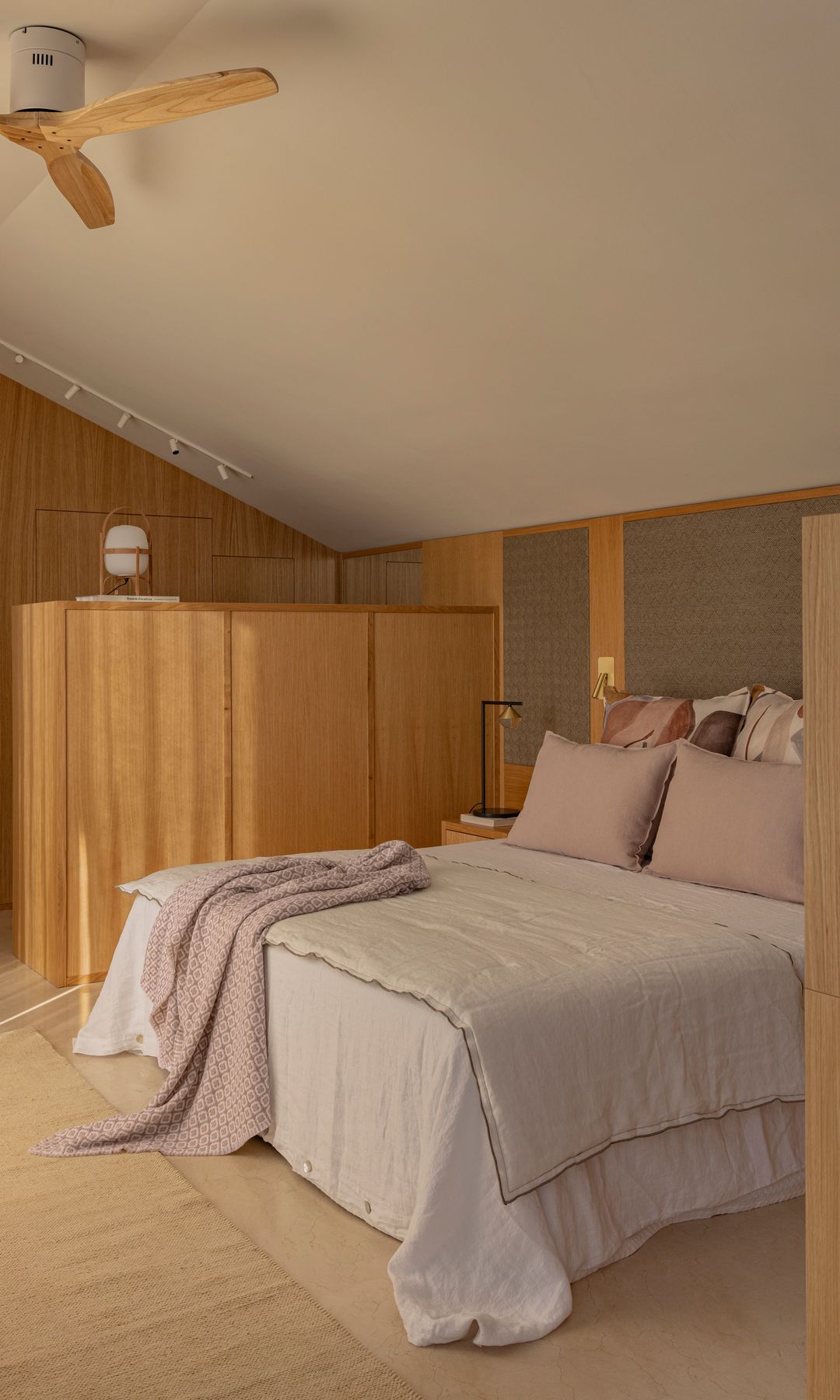 Dormitorio abuhardillado