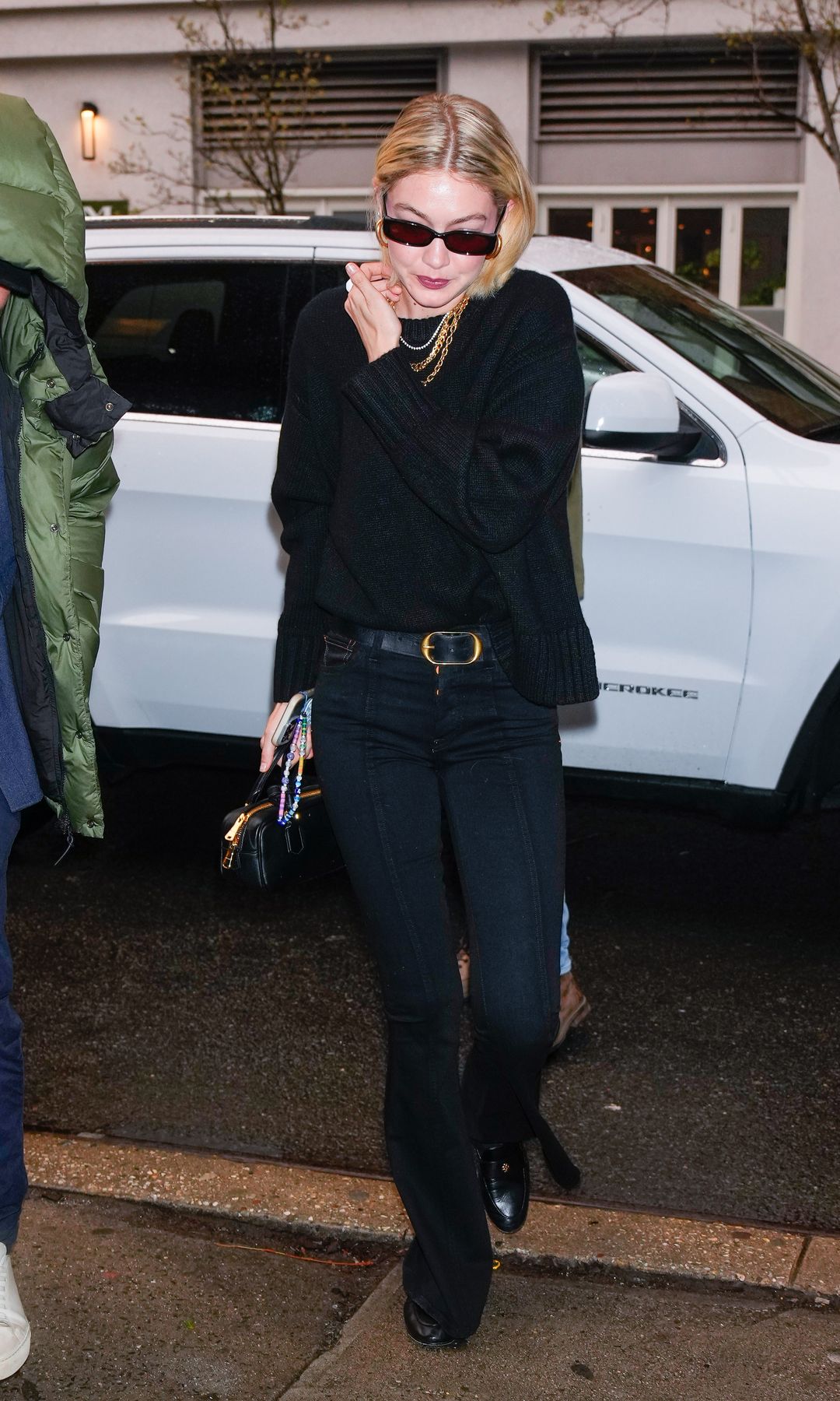 Gigi Hadid con mocasines en Nueva York