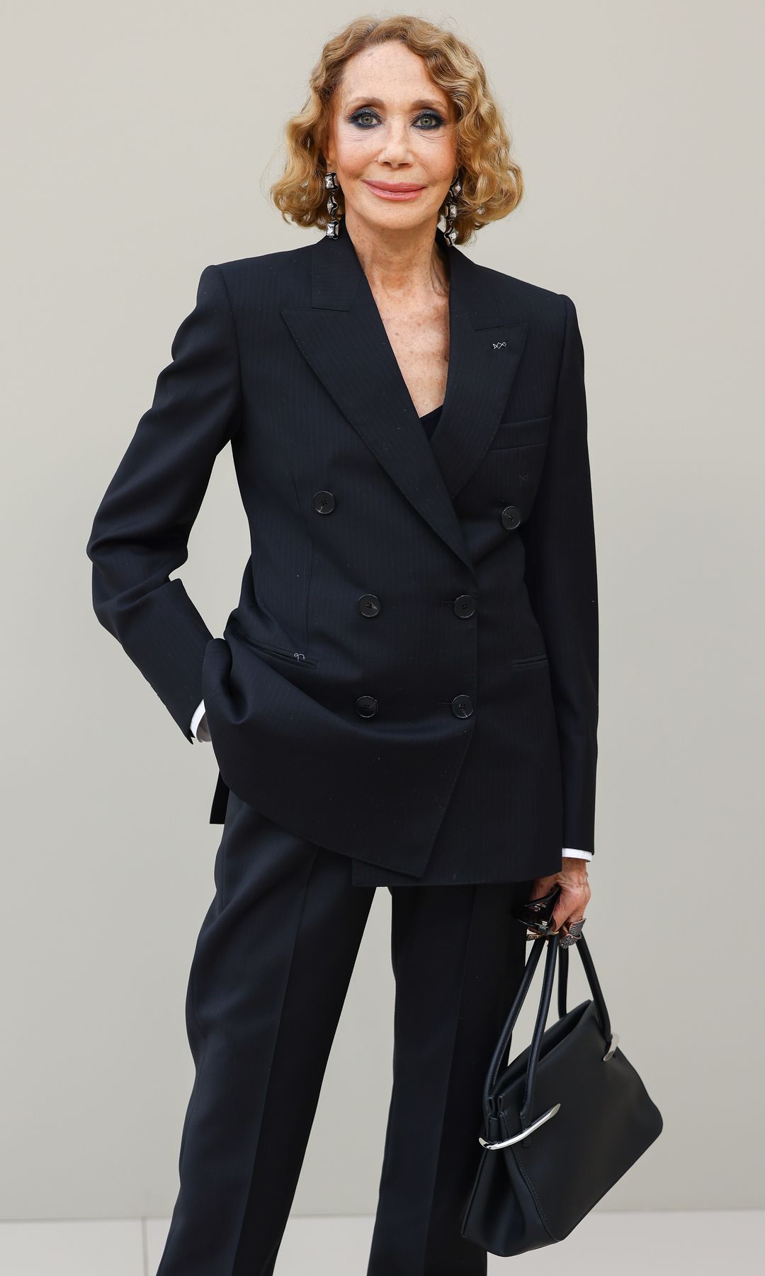 Marisa Berenson en el desfile de Givenchy 
