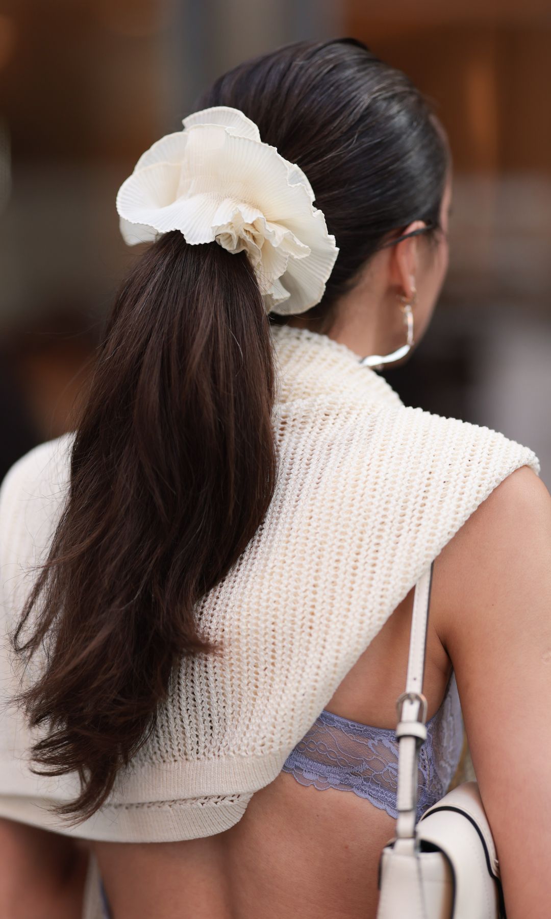  Mujer con coleta