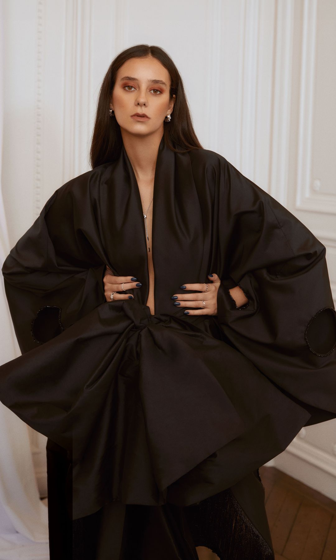 Victoria de Marichalar con un espectacular vestido negro