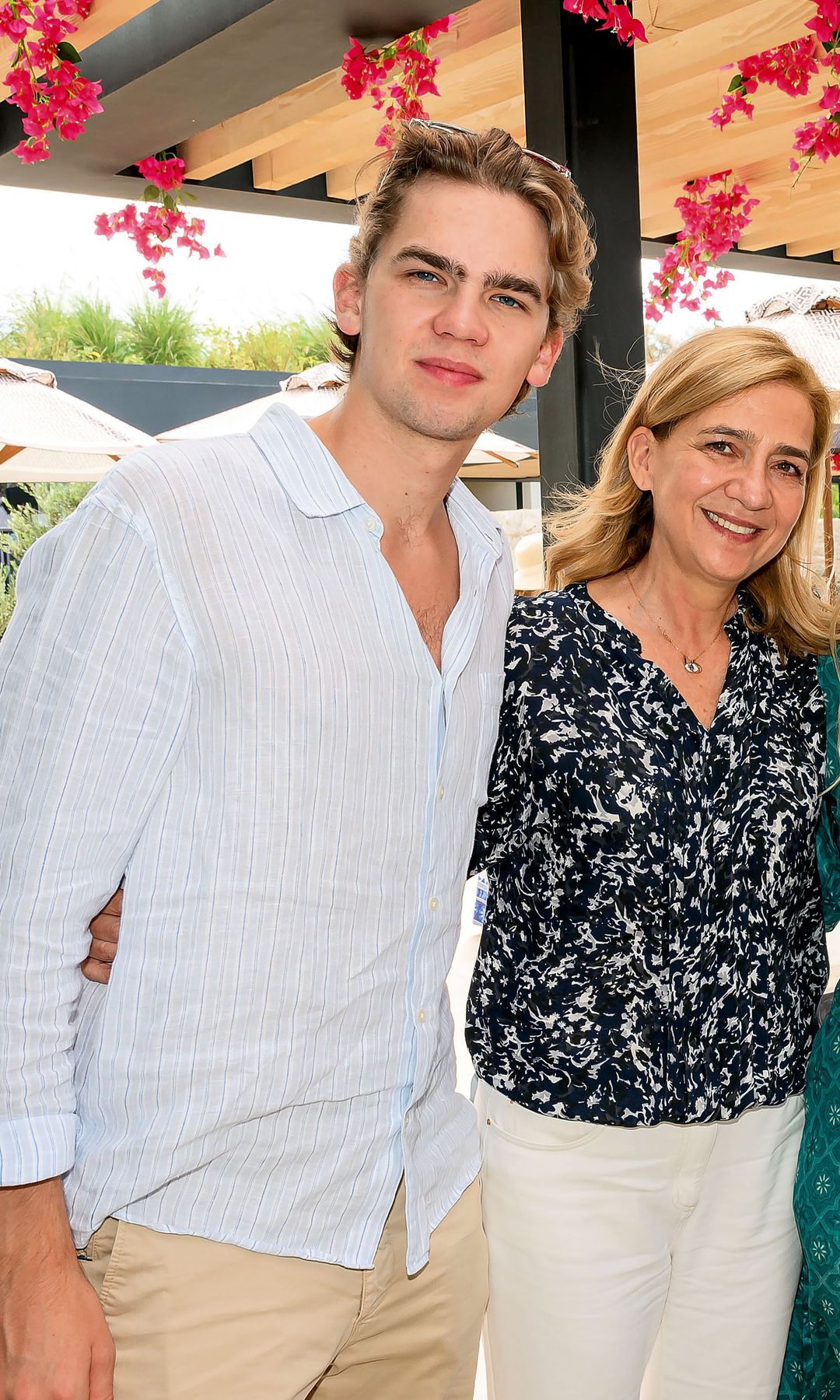 Miguel, en Madrid, junto a la familia
