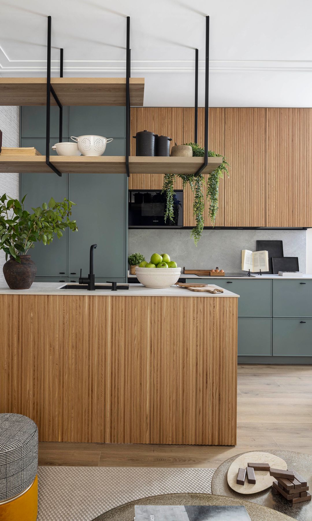 Cocina diseño de Silvia Trigueros con mobiliario de Cocinas Río