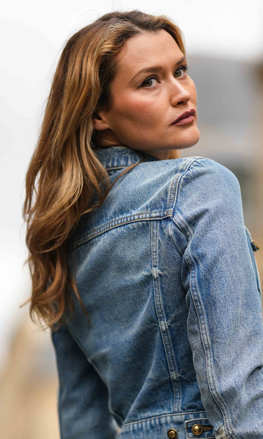 Mujer con pelo largo