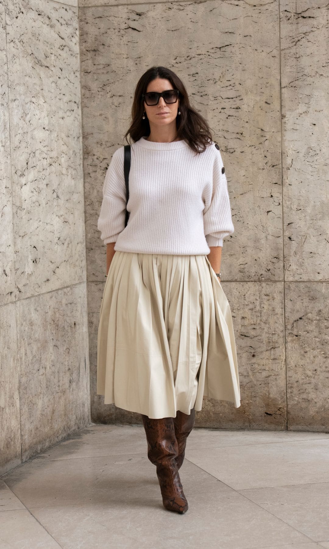 El método definitivo para que tu jersey beige parezca nuevo (y no tengas que comprar otro)