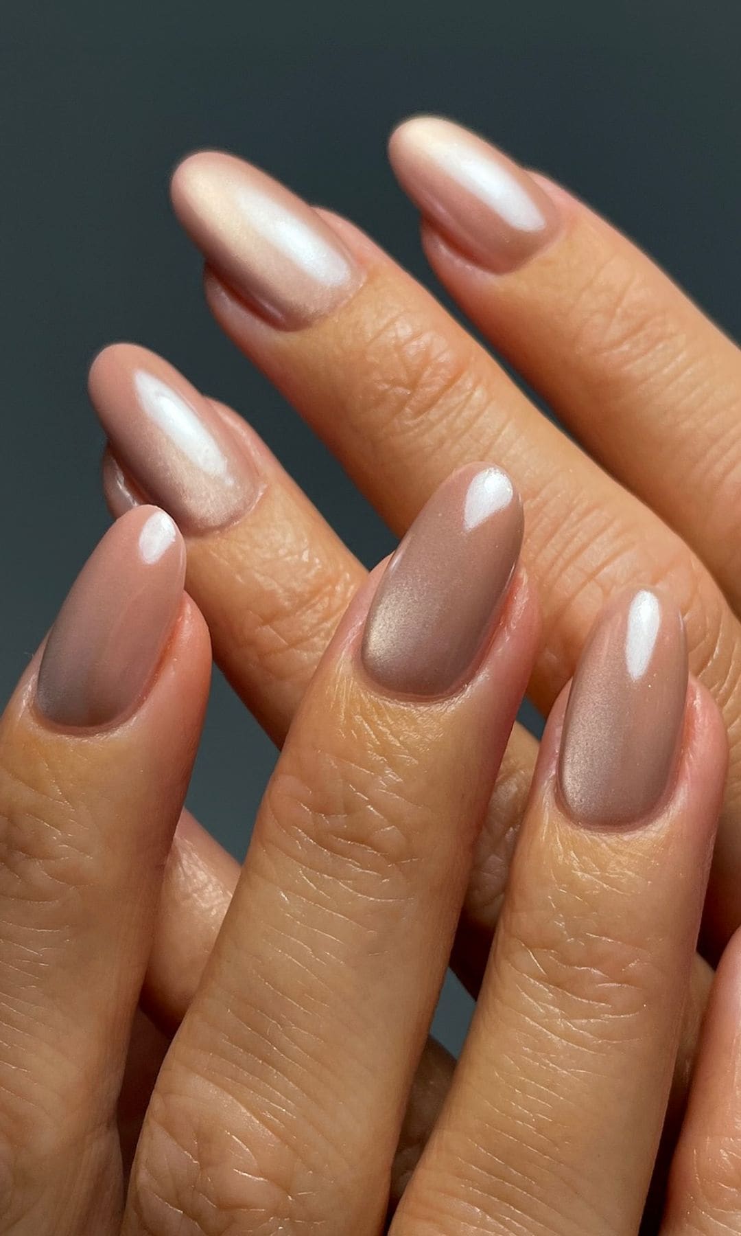 Manicura efecto ojo de gato