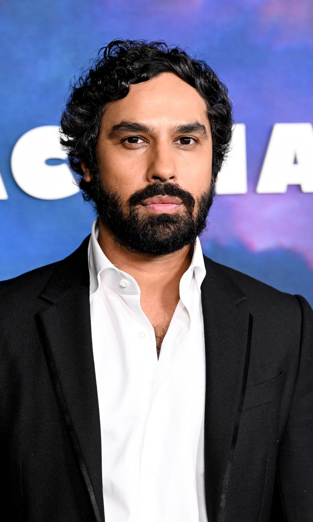 KUnal Nayyar ha seguido muy presente en la pequeña pantalla con títulos como 'Criminal: Reino Unido' o 'Sospechosos'