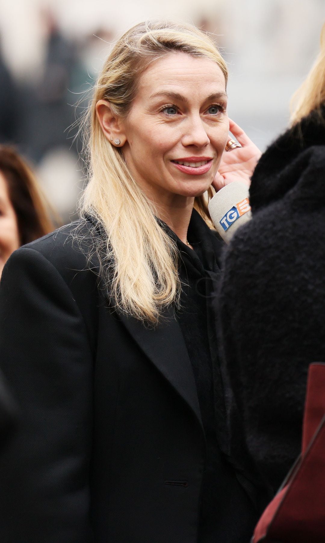 Eleonora Abbagnato en la capilla ardiente de Valentino
