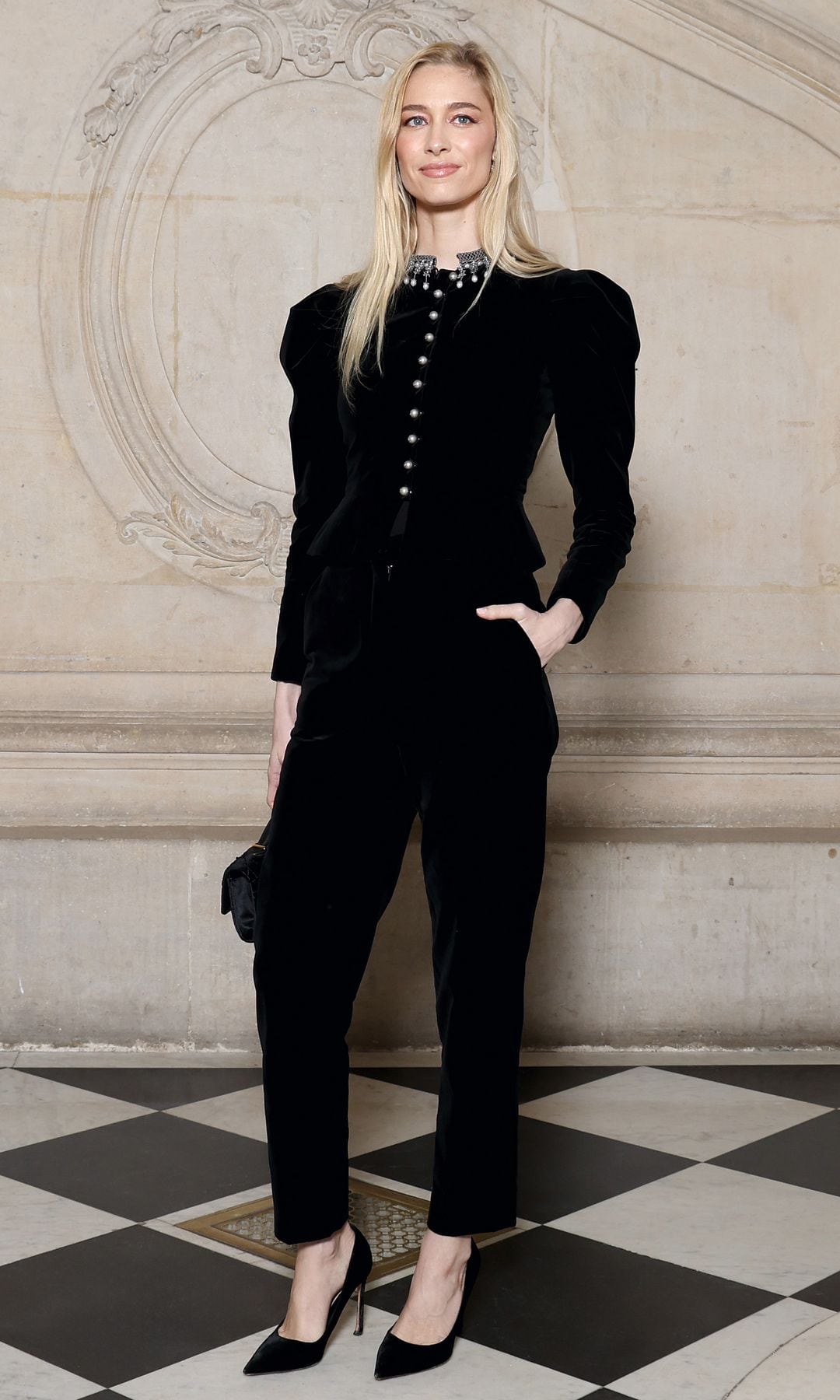 Beatrice Borromeo look