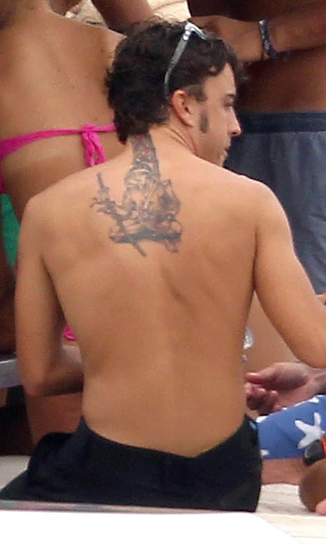 HOLA+4173 Tatuajes