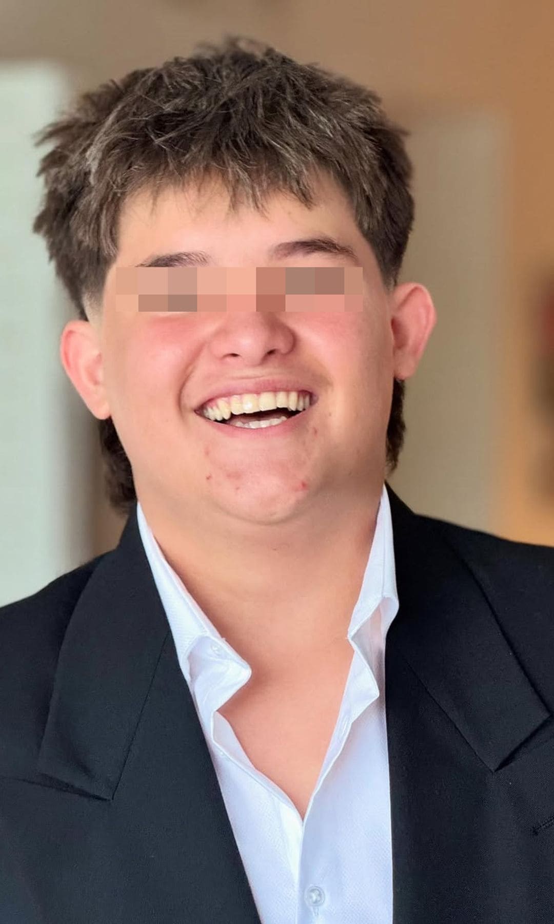 La emoción de Nicolás Vallejo-Nágera en la graduación de su hijo Andrea Nicolás: 'No puedo estar más orgulloso de ti'