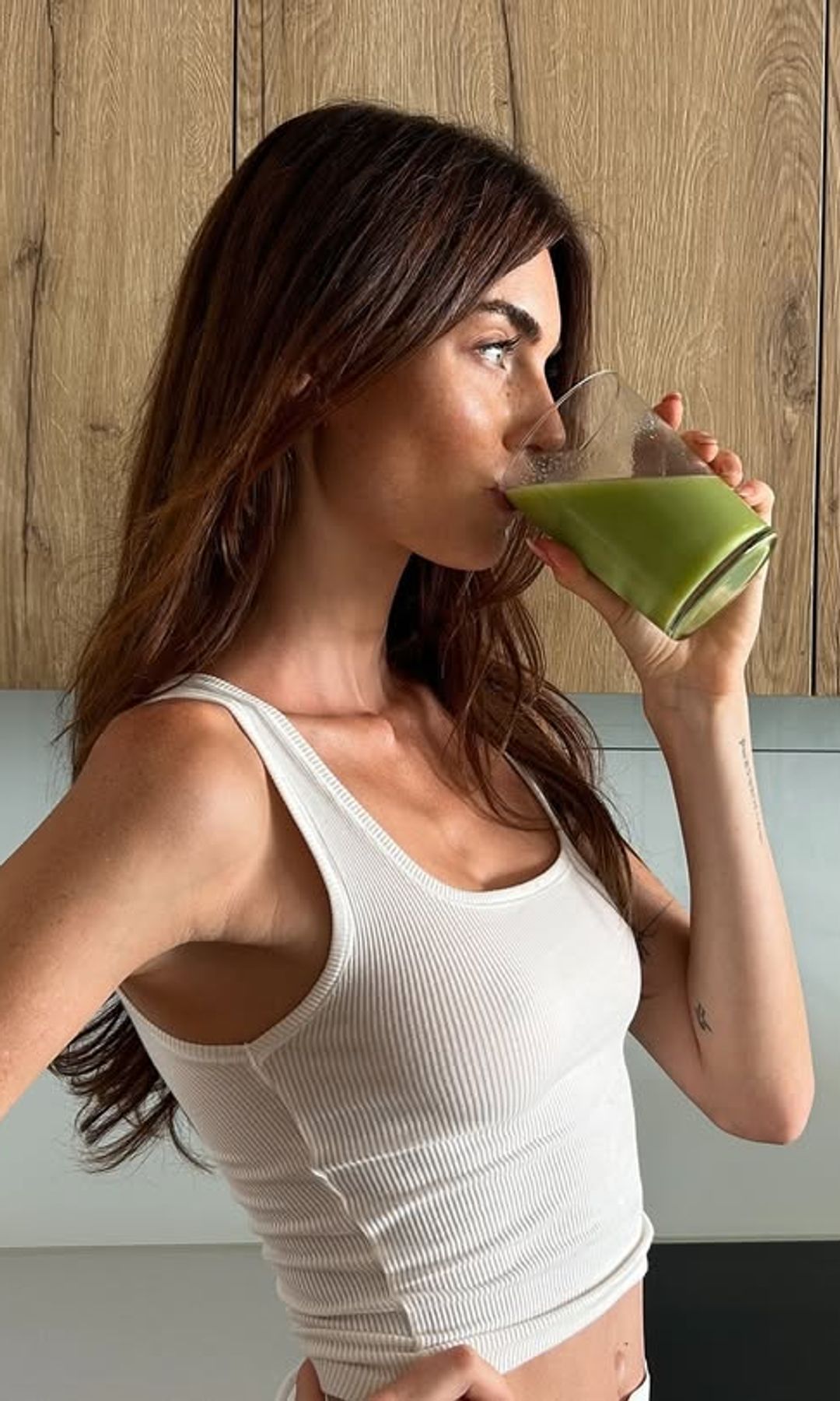 Matcha con leche o bebida de avena