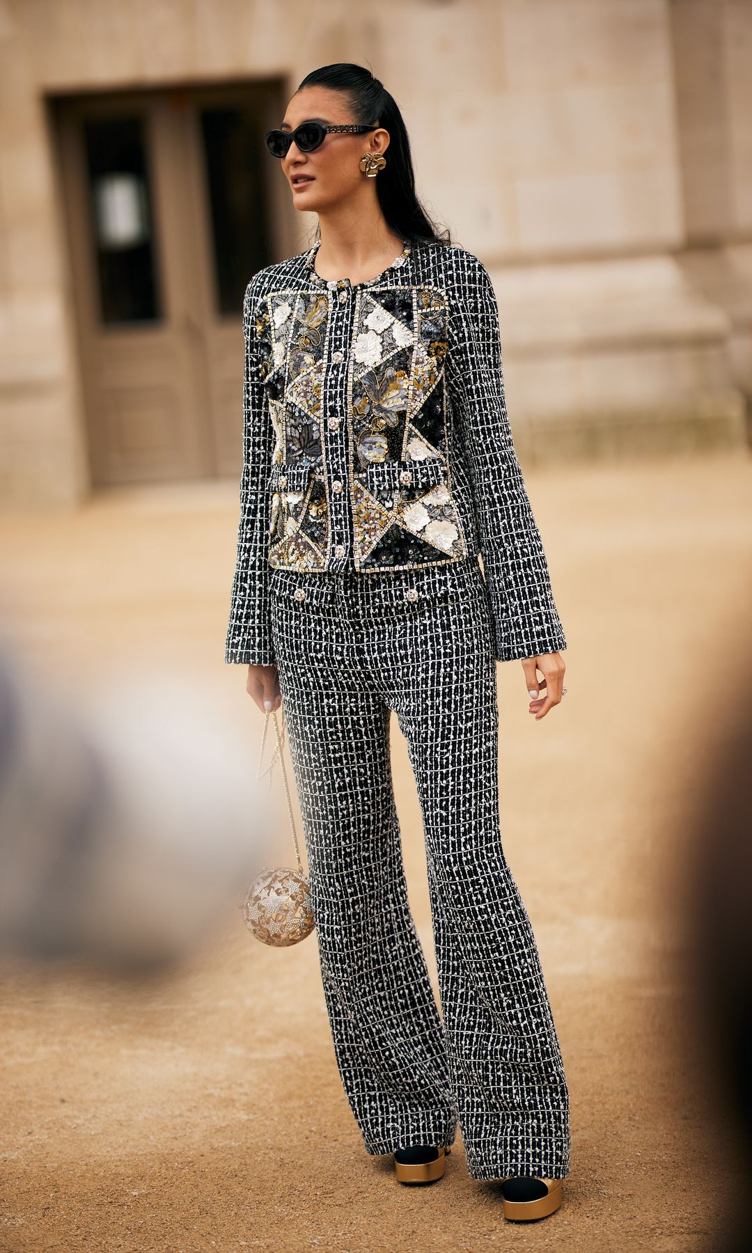 El origen neoyorquino de estos pantalones regresa con fuerza al mezclarlo con tweed