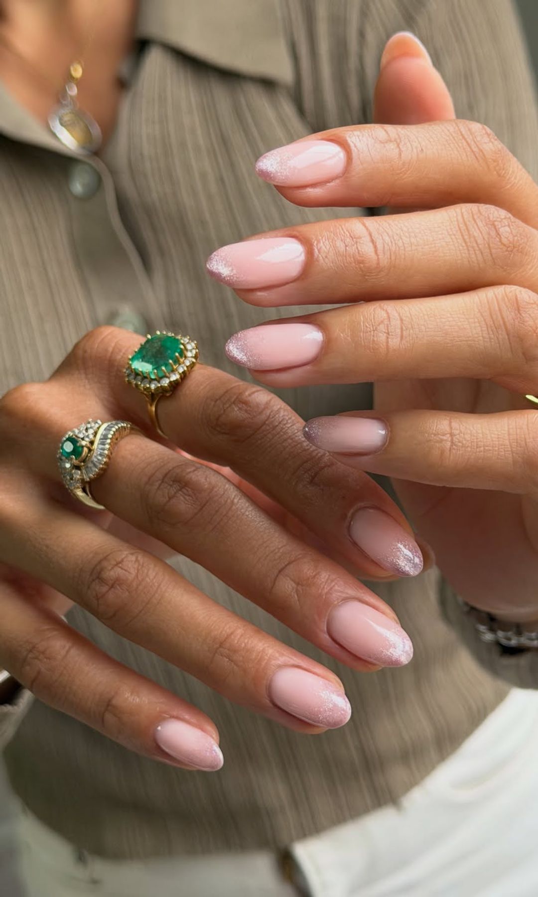 Manicura degradada efecto ojo de gato