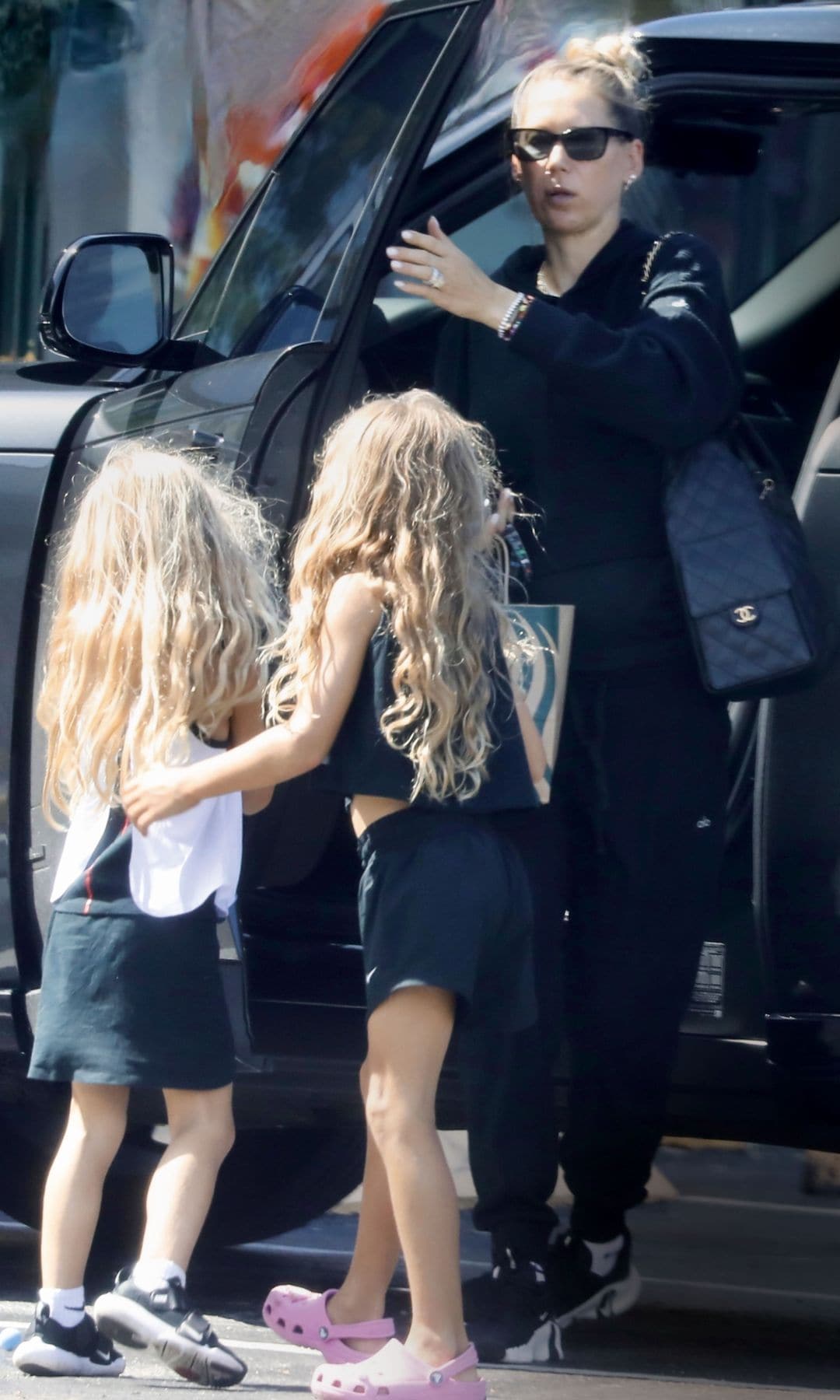 El cantante y su mujer están felices con sus tres pequeños: los gemelos Lucy y Nicholas, que ya tienen 7 años, y la pequeña Mary, de 5