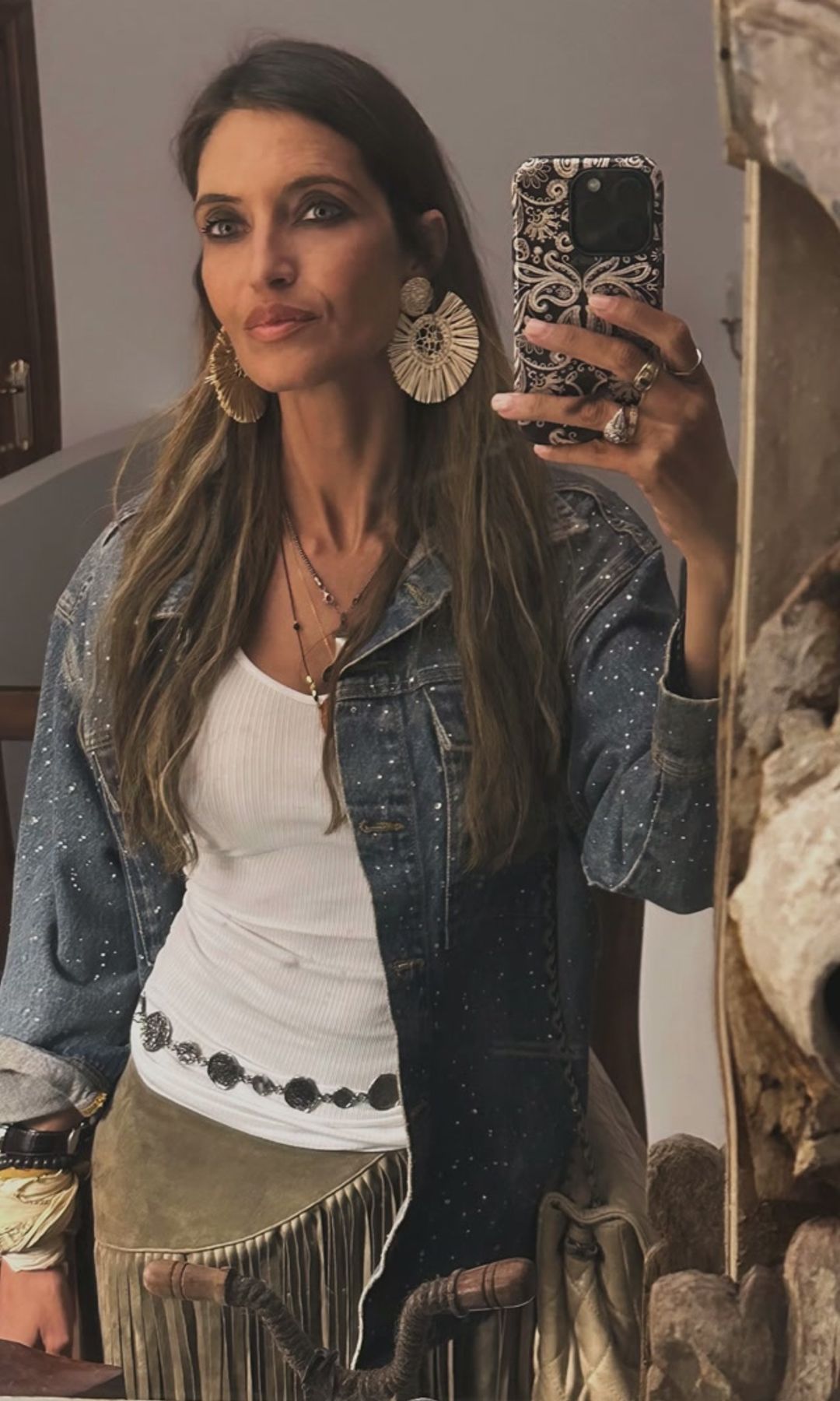 Sara Carbonero con chaqueta vaquera