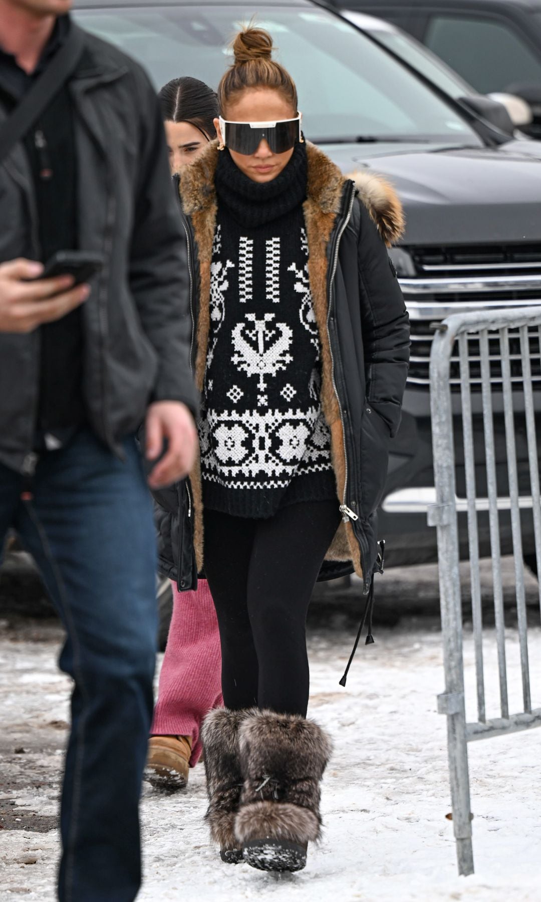 JLo utilizando botas Yeti