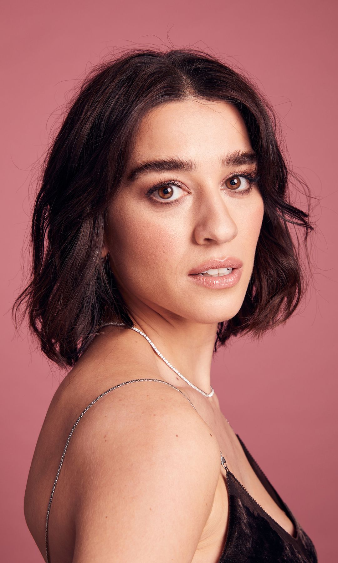 SANTA MONICA, CALIFORNIA - MARCH 04: Simona Tabasco poses in the IMDb Portrait Studio at the 2023 Independent Spirit Awards on March 04, 2023 in Santa Monica, California