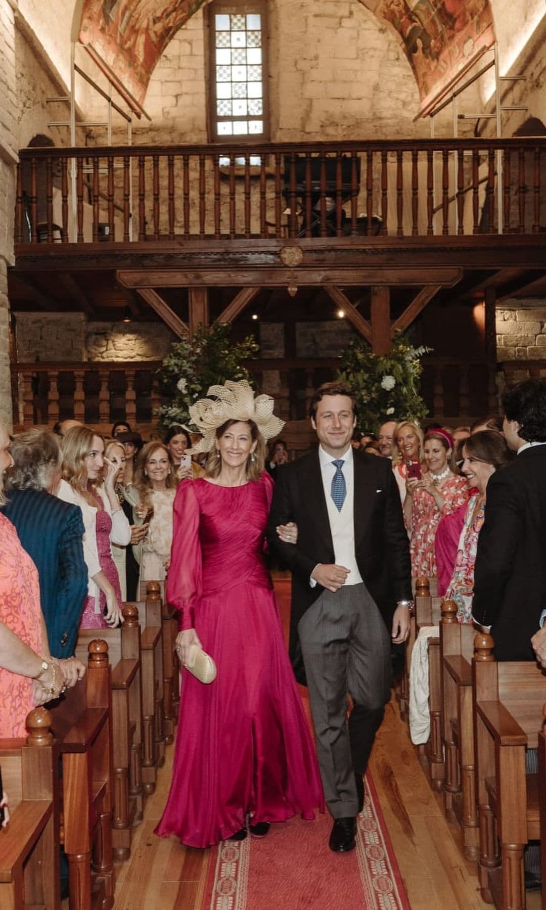 Madrinas de boda con perlas vestido largo