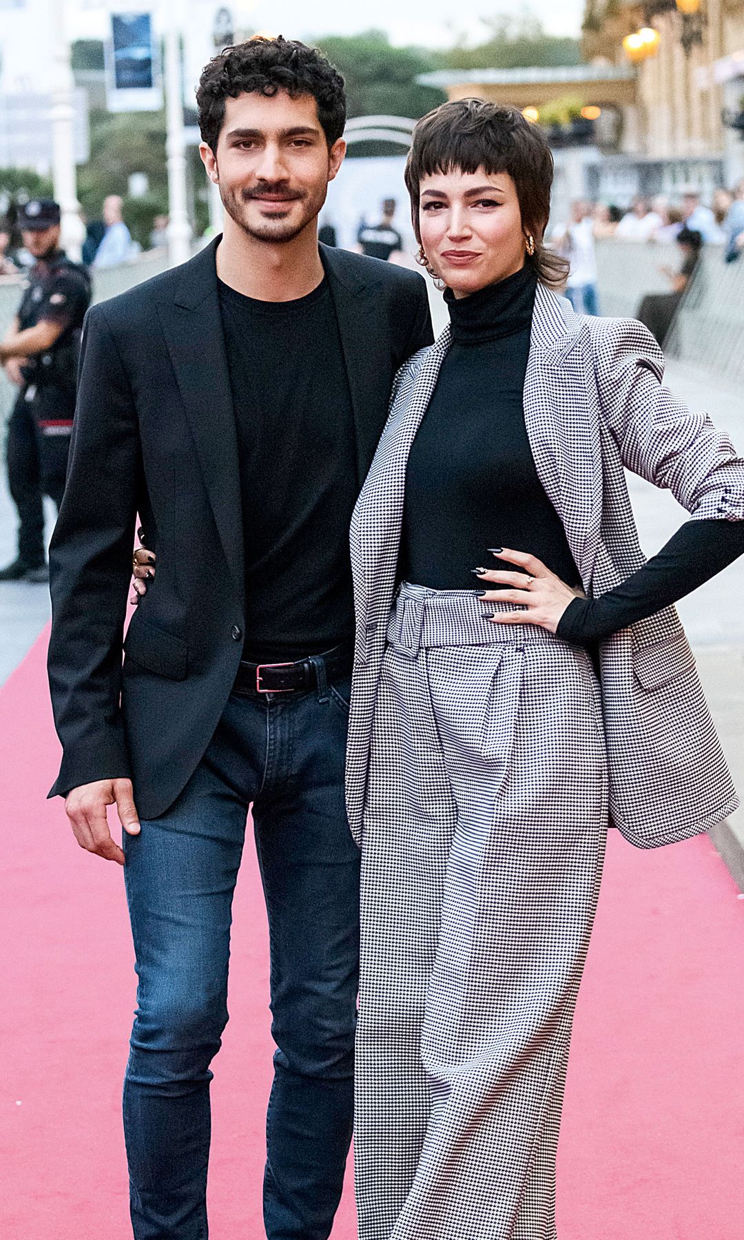 Úrsula Corberó y Chino Darín en un 'photocall'