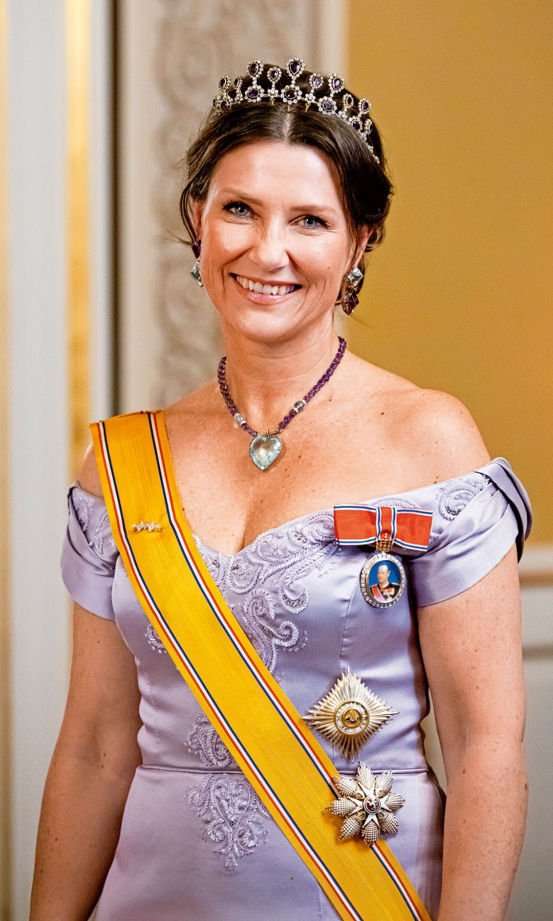 HOLA 4178 MARTA LUISA DE NORUEGA
