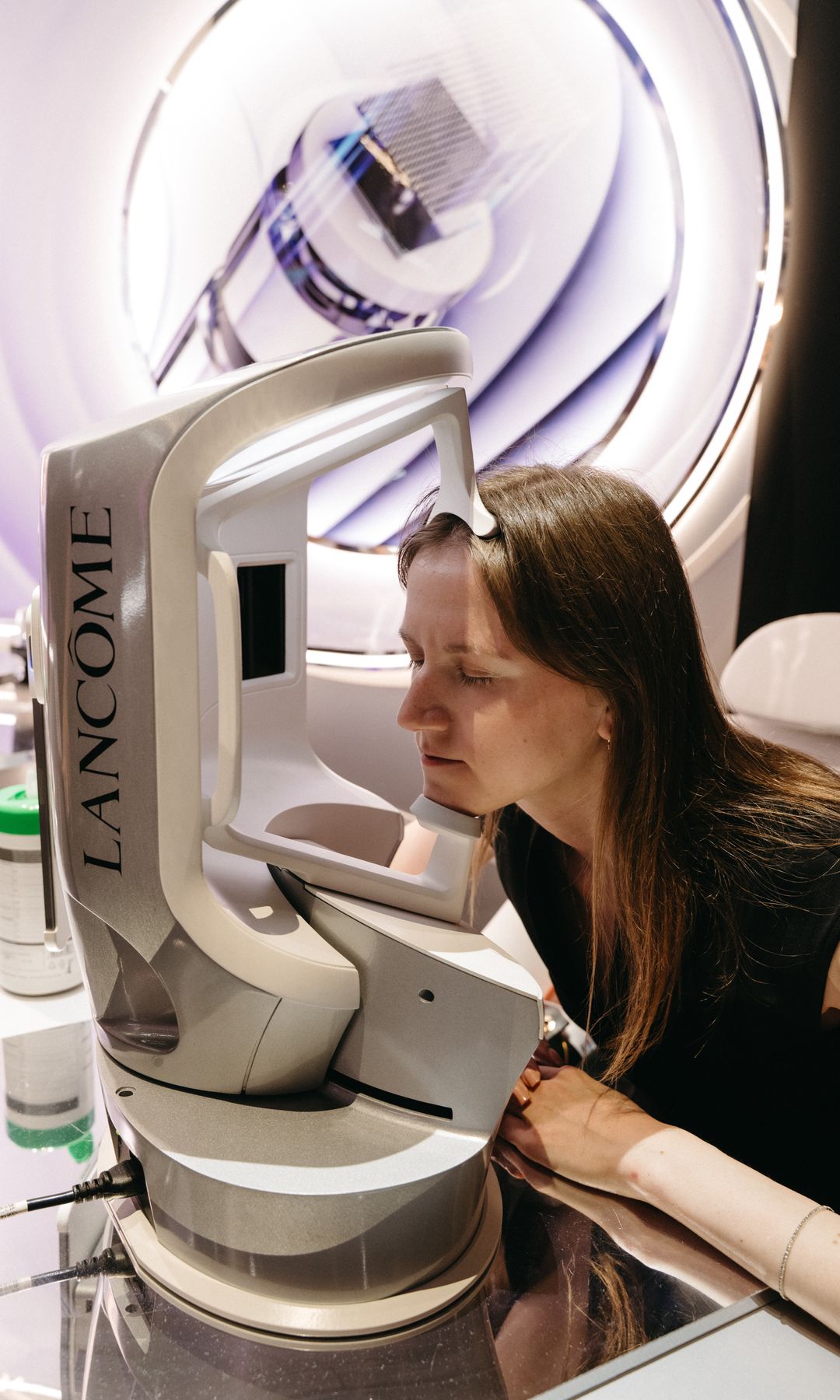  La innovación Cell BioPrint de Lancôme busca actuar de manera personalizada analizando cada tipo de piel.
