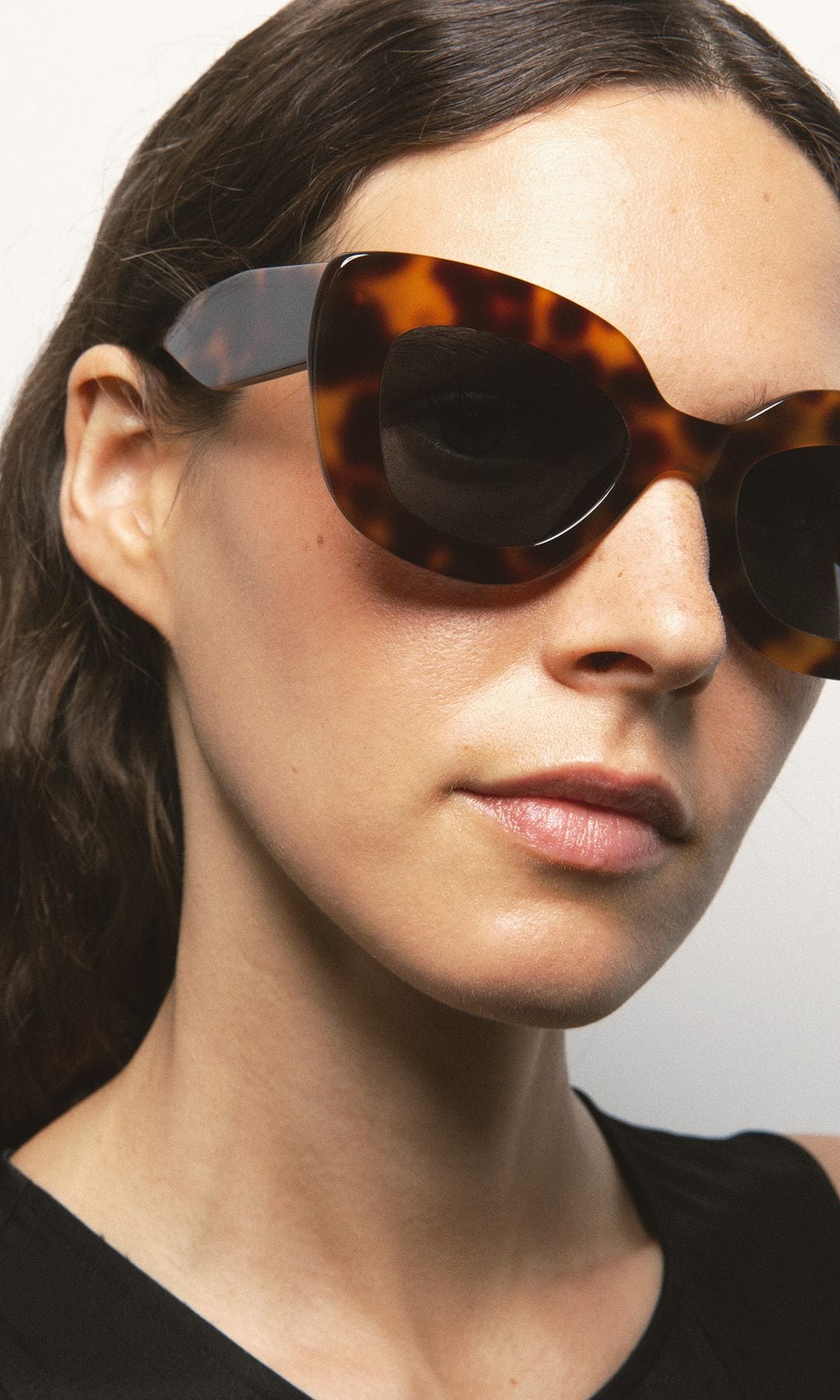 Gafas de sol 'Barbara' de Kaleos (230 euros)