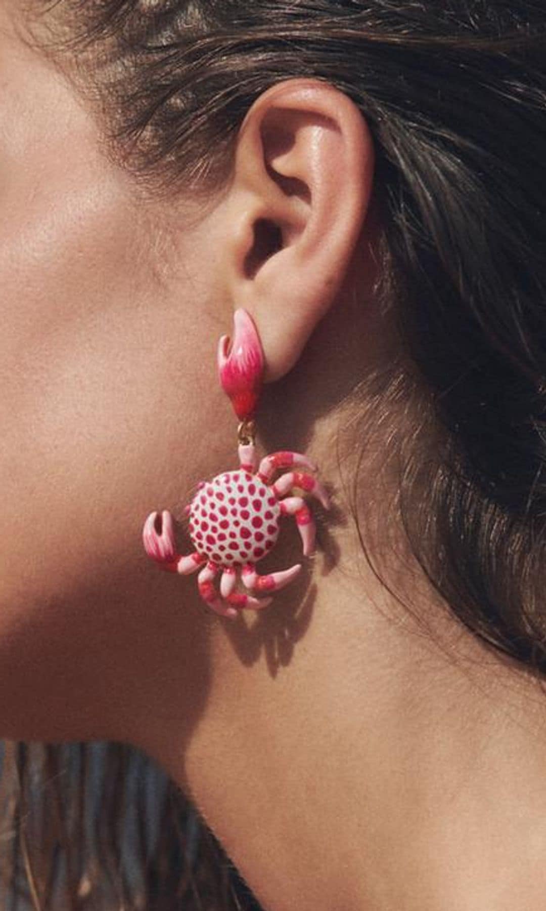Pendientes de cangrejo (12,95 euros)
