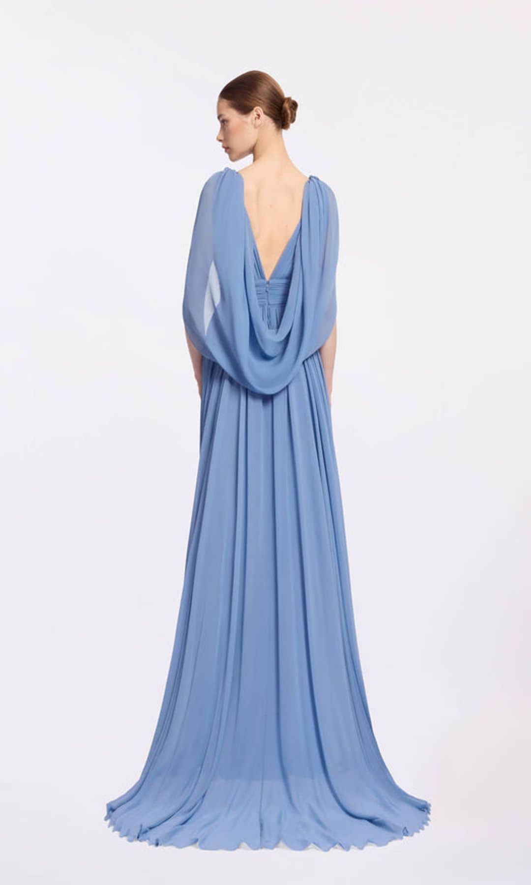 Vestido de Elie Saab colección Pre-Fall 2025