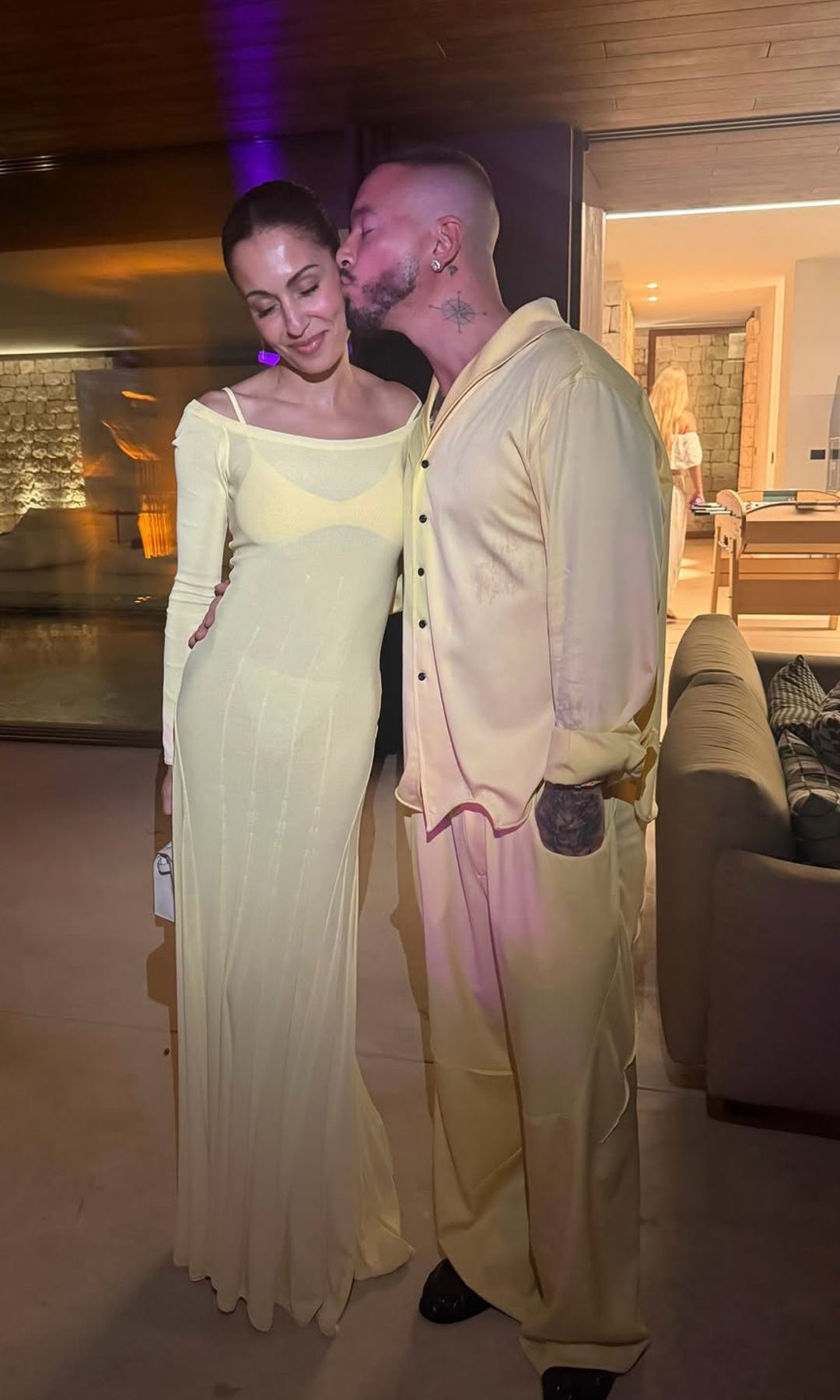 Hiba Abouk en Ibiza con su amigo J Balvin: "Gracias por tener ese don tan raro de aparecer siempre cuando más lo necesito"